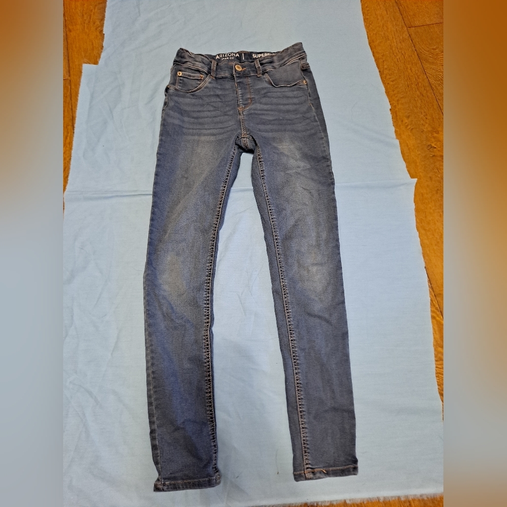 Grey jeans